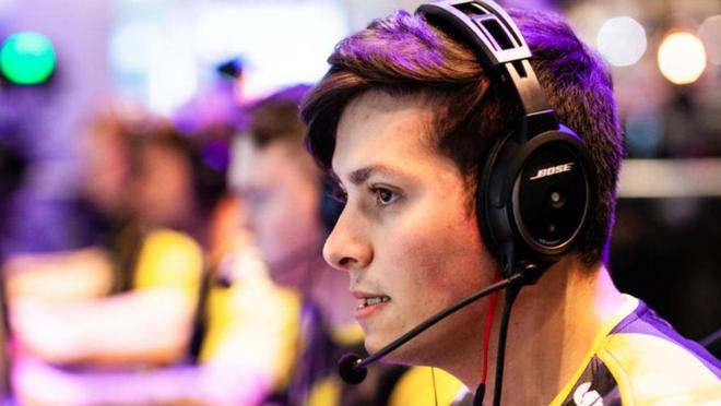 女子单人十 女子单人十