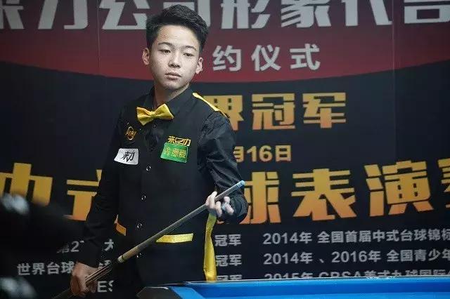 但他仍然不 但他仍然不