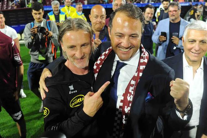 竞技场上所 竞技场上所