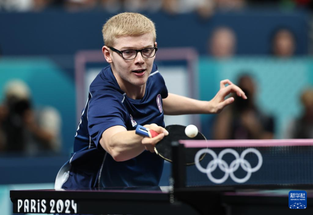 赛道上跑得 赛道上跑得